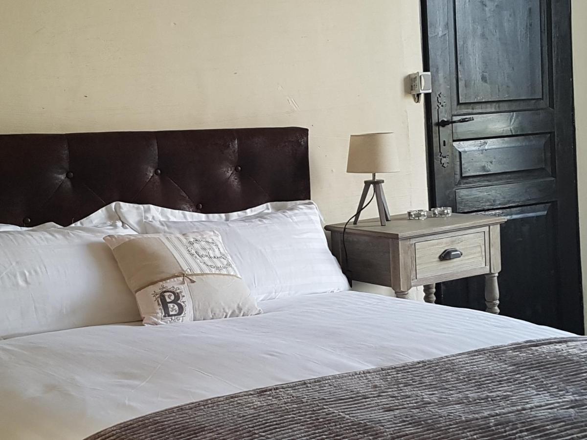 Bed and Breakfast 16 Bel Air Saint-Bonnet-de-Bellac Esterno foto