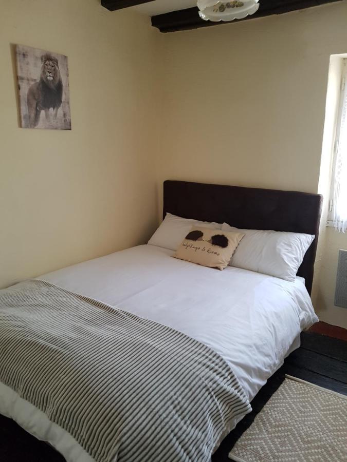 Bed and Breakfast 16 Bel Air Saint-Bonnet-de-Bellac Esterno foto