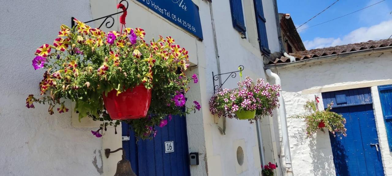 Bed and Breakfast 16 Bel Air Saint-Bonnet-de-Bellac Esterno foto