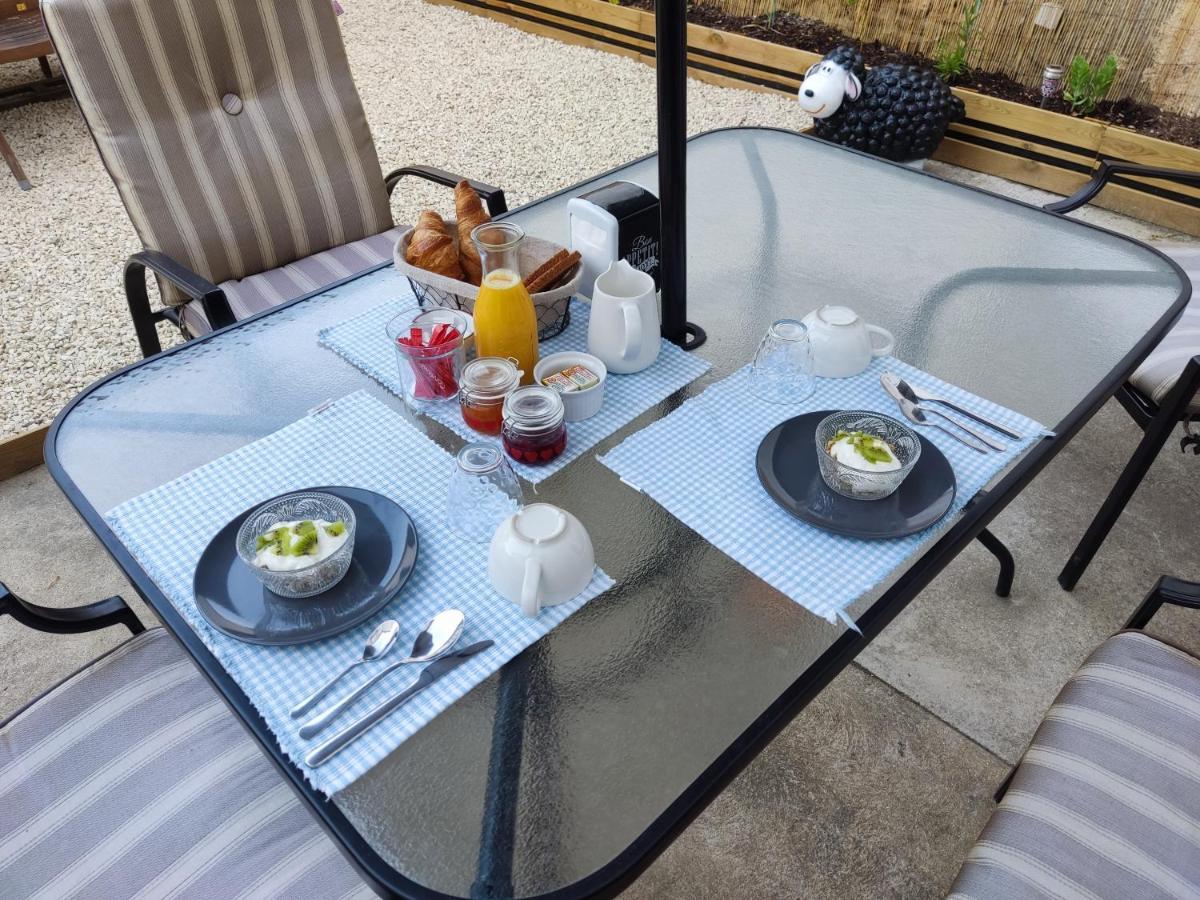 Bed and Breakfast 16 Bel Air Saint-Bonnet-de-Bellac Esterno foto
