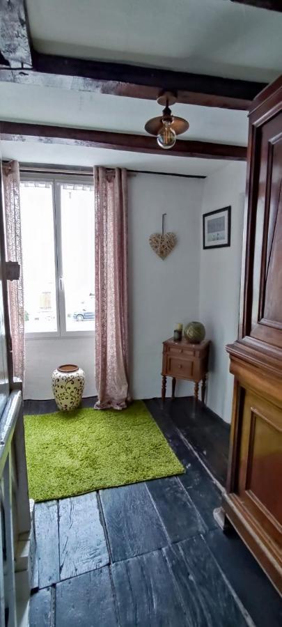 Bed and Breakfast 16 Bel Air Saint-Bonnet-de-Bellac Esterno foto