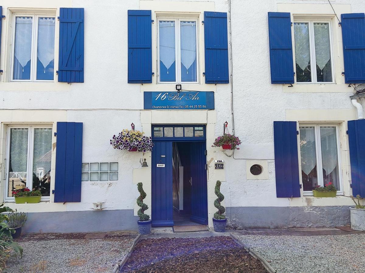 Bed and Breakfast 16 Bel Air Saint-Bonnet-de-Bellac Esterno foto